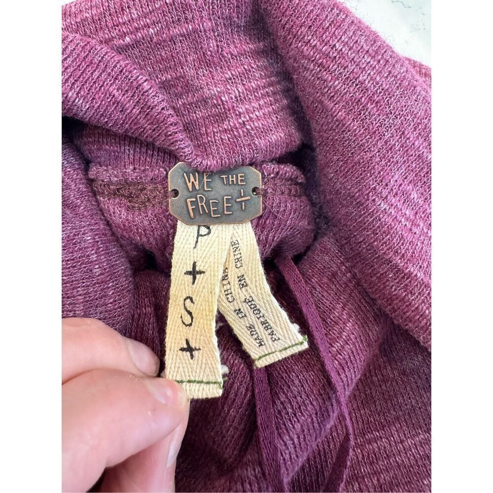 We The Free People Maroon Thermal Tunic Top Split Back Sweater Small - Picture 6 of 6